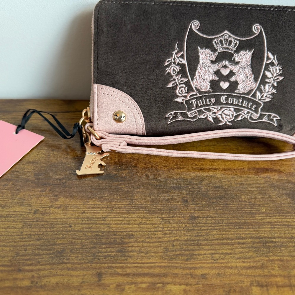 New Juicy Couture New Love Chapter Wallet Clutch Wristlet Pink Large Long Dog - Picture 2 of 6